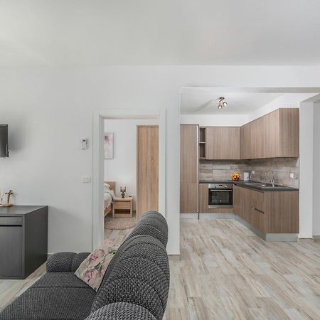 Apartmani Natalija Пореч Екстериор снимка