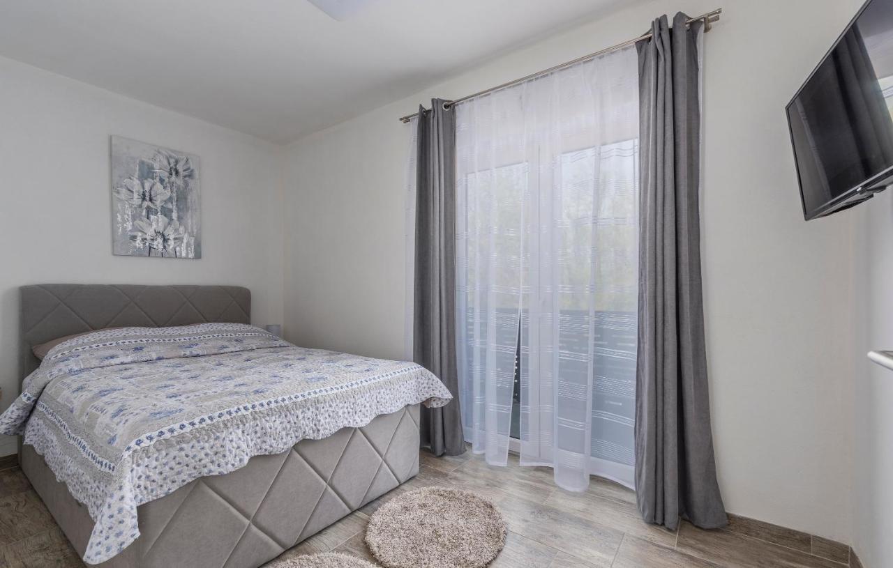 Apartmani Natalija Пореч Екстериор снимка