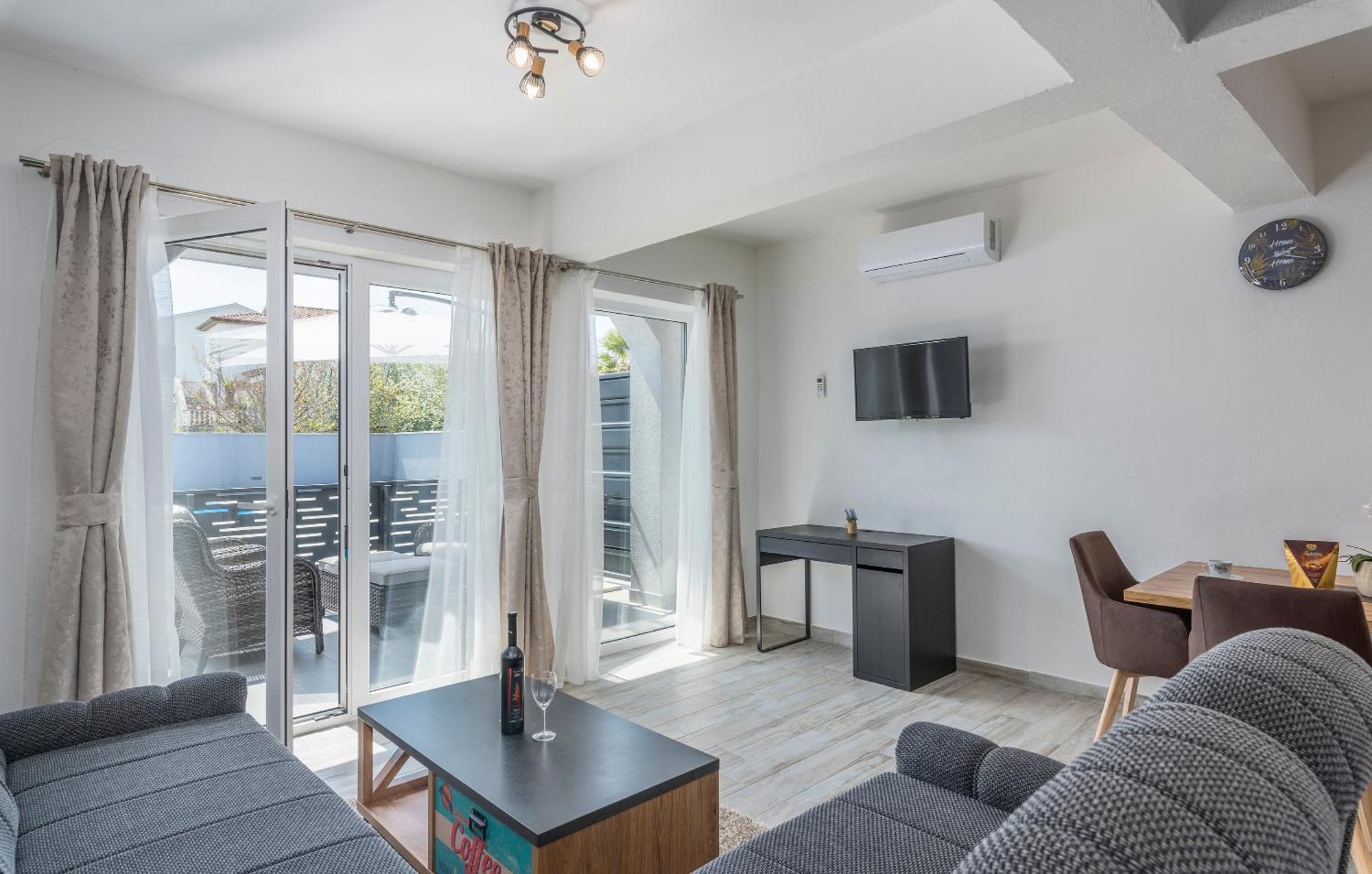 Apartmani Natalija Пореч Екстериор снимка