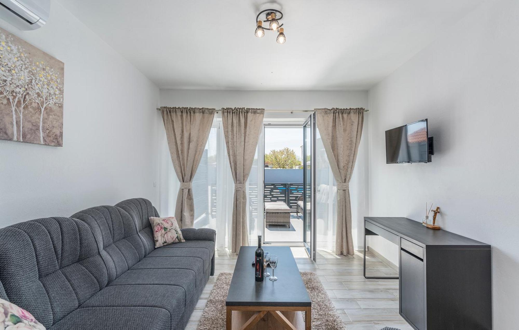 Apartmani Natalija Пореч Екстериор снимка